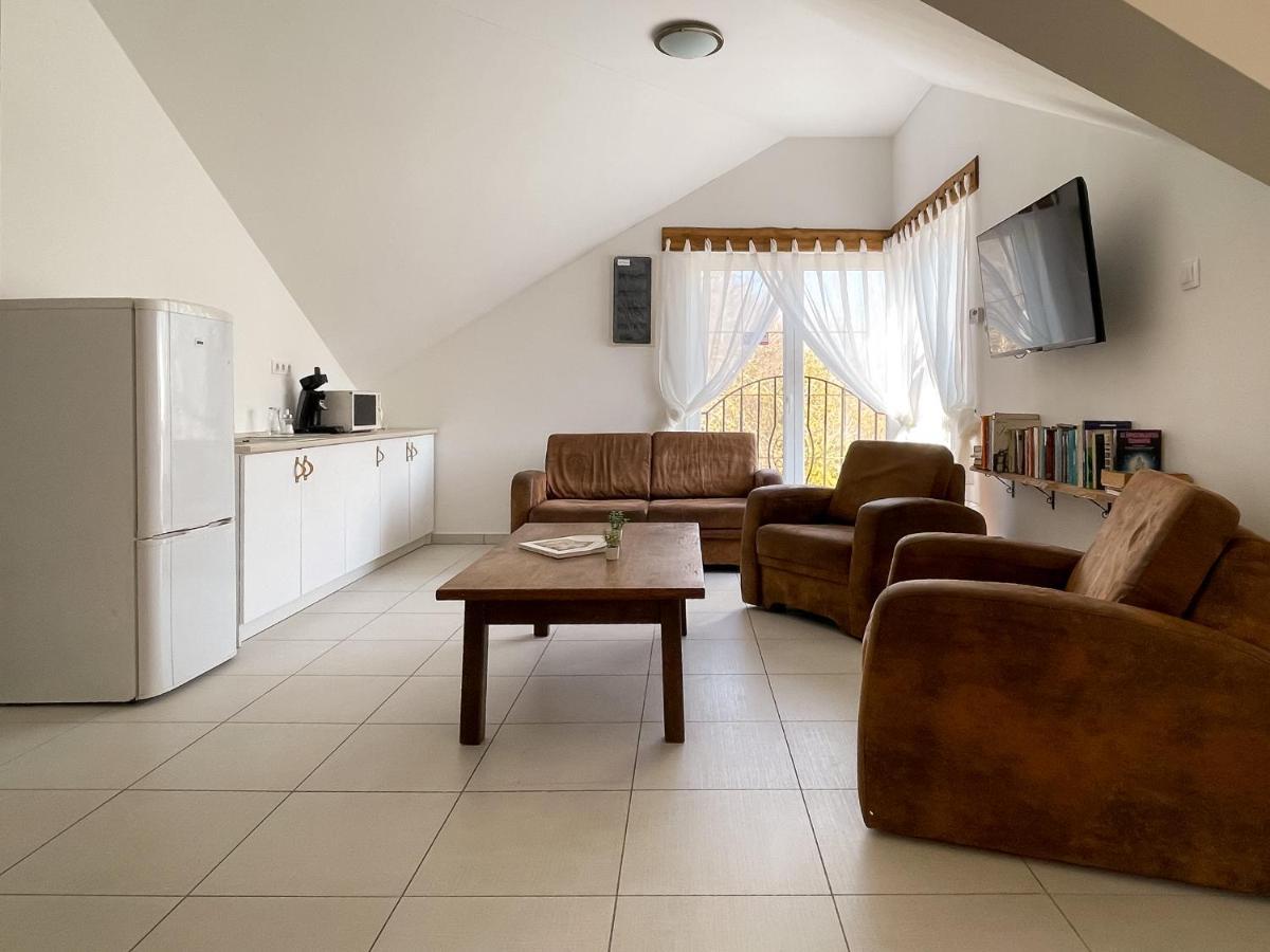 Tanyacsarda Panzio Bed & Breakfast Байя Екстериор снимка